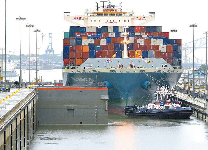 Autoridade do Canal do Panamá amplia o comprimento máximo permitido para as embarcações que navegam pelas eclusas Neopanamax