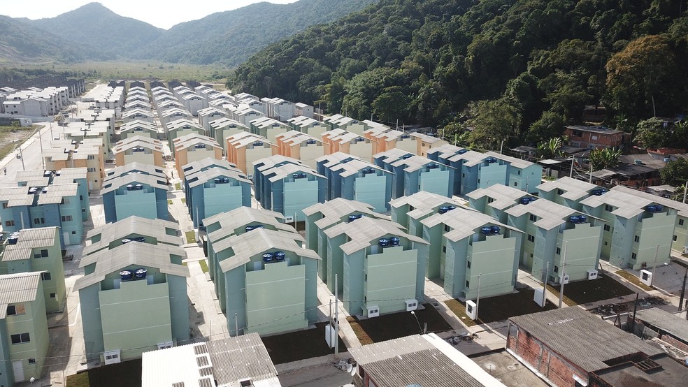 Guarujá assina convênio com a SPA para construção de 649 moradias no Parque da Montanha