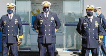 Ontem, o Capitão de Fragata Carlos Frederico Tojal do Vale foi empossado, no Cais da Marinha, em Santos, no comando do Grupamento de Patrulha Naval do Sul-Sudeste