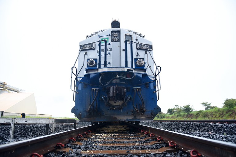 Investimento na infraestrutura ferroviária resulta em aumento da carga transportada por trens