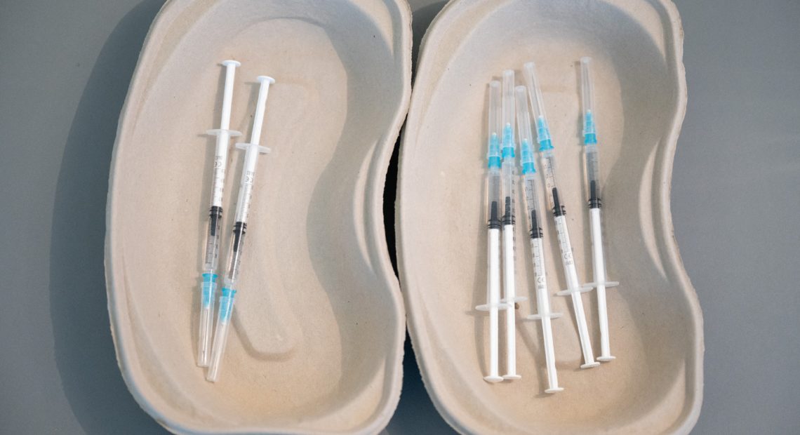 Brasil proíbe exportação de mais produtos médicos