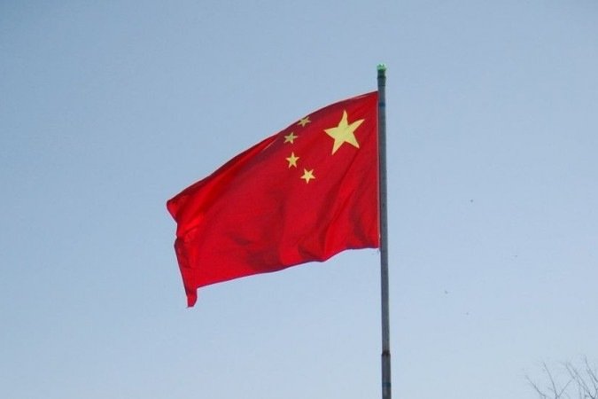 China reabre um dos principais portos do mundo