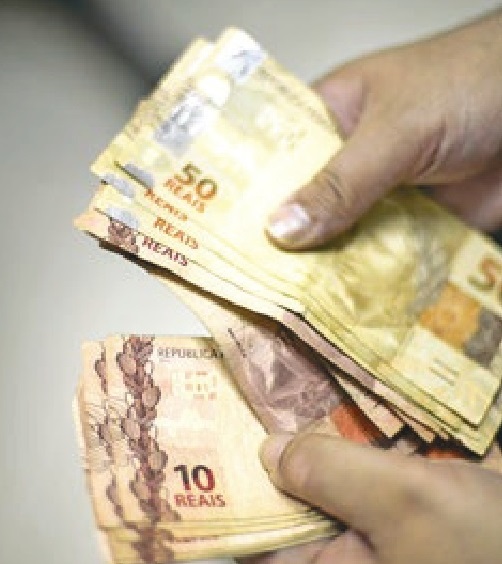 Reajustes salariais ficam abaixo da inflação