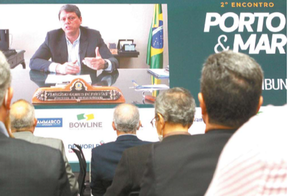 Desestatização vai reduzir tarifas do Porto, diz ministro