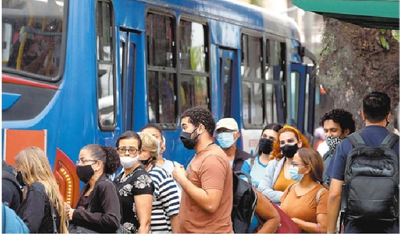 Liberação de máscara se torna dúvida