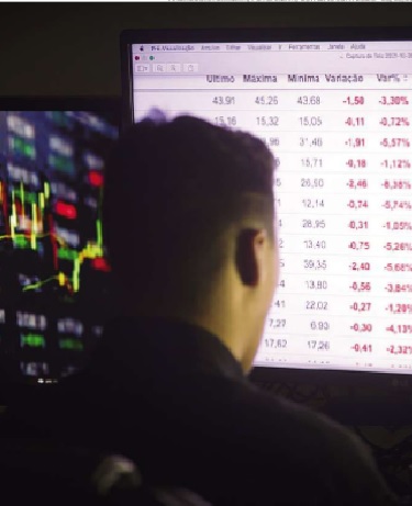 Selic vai a 9,5% e BC sinaliza volta da taxa básica de dois dígitos