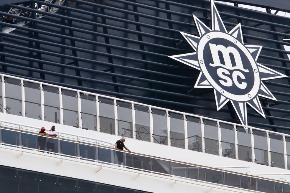 MSC suspende temporariamente parte das operações