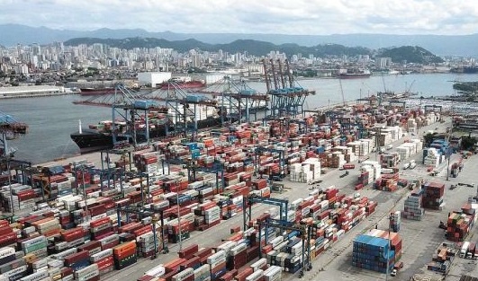 Arrecadação em Guarujá sobe 40,6% com operações