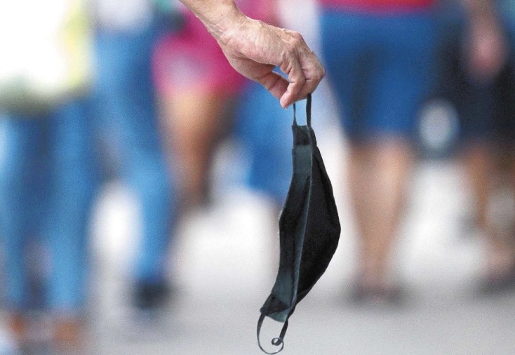 Máscara é liberada em locais abertos