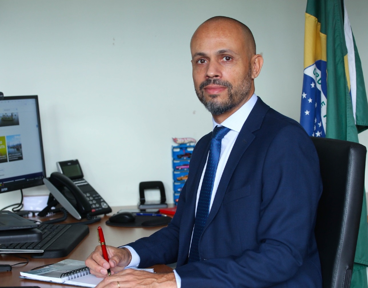 Entrevista José Ribas Fialho, diretor substituto da ANTAQ – “Os investimentos previstos com as desestatizações dos portos deverão abarcar essa adaptação às mudanças climáticas”