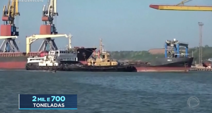 Porto de Mariupol é reaberto pela primeira vez desde que a Rússia tomou posse da cidade