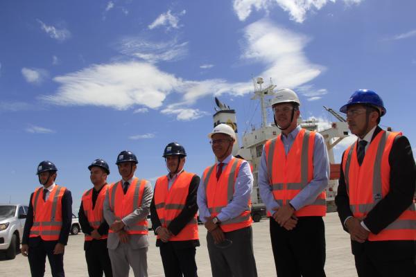 Porto do Itaqui recebe governador em exercício