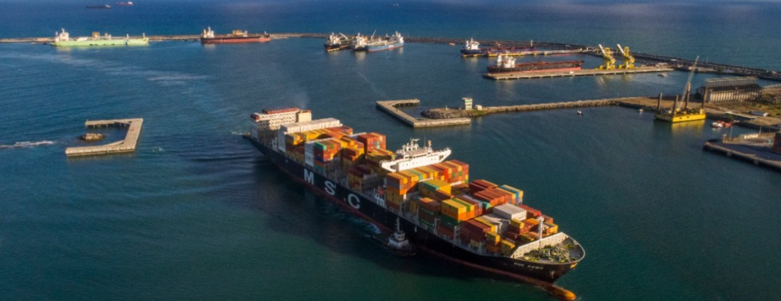 Suape mantém liderança nacional em navegação por cabotagem e movimentação de granéis líquidos