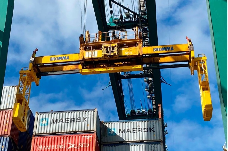 Itapoá é o primeiro terminal do Brasil a contar com gaiola de segurança em portêiner