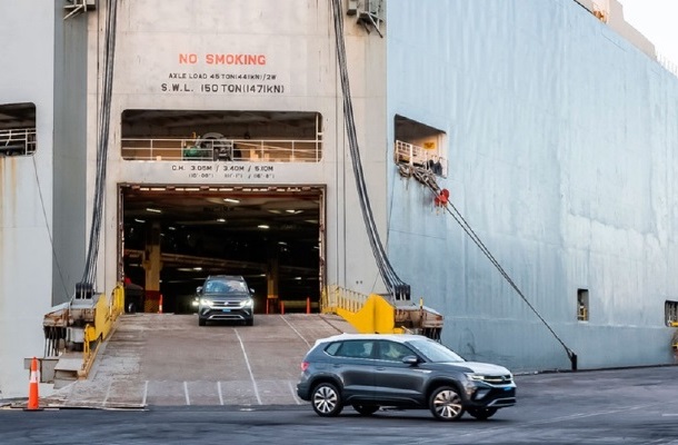 Volkswagen retoma parceria com Porto de Suape
