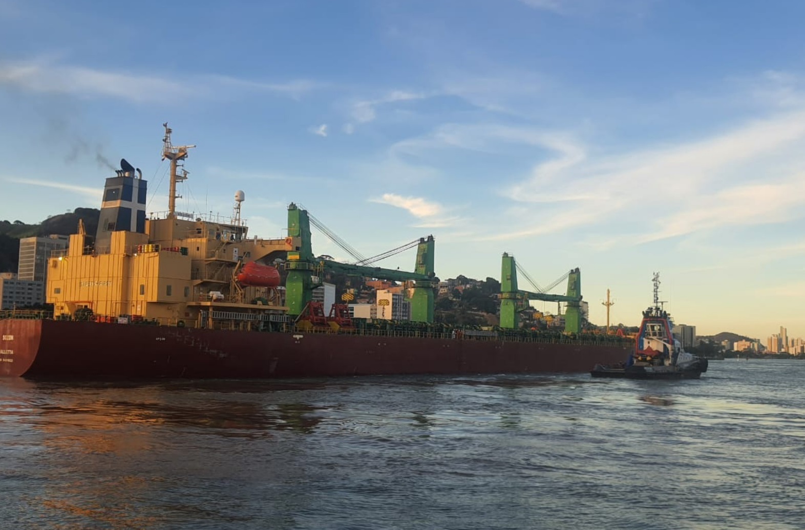 Porto de Vitória terá ganho de até 15 mil t de carga com calado maior