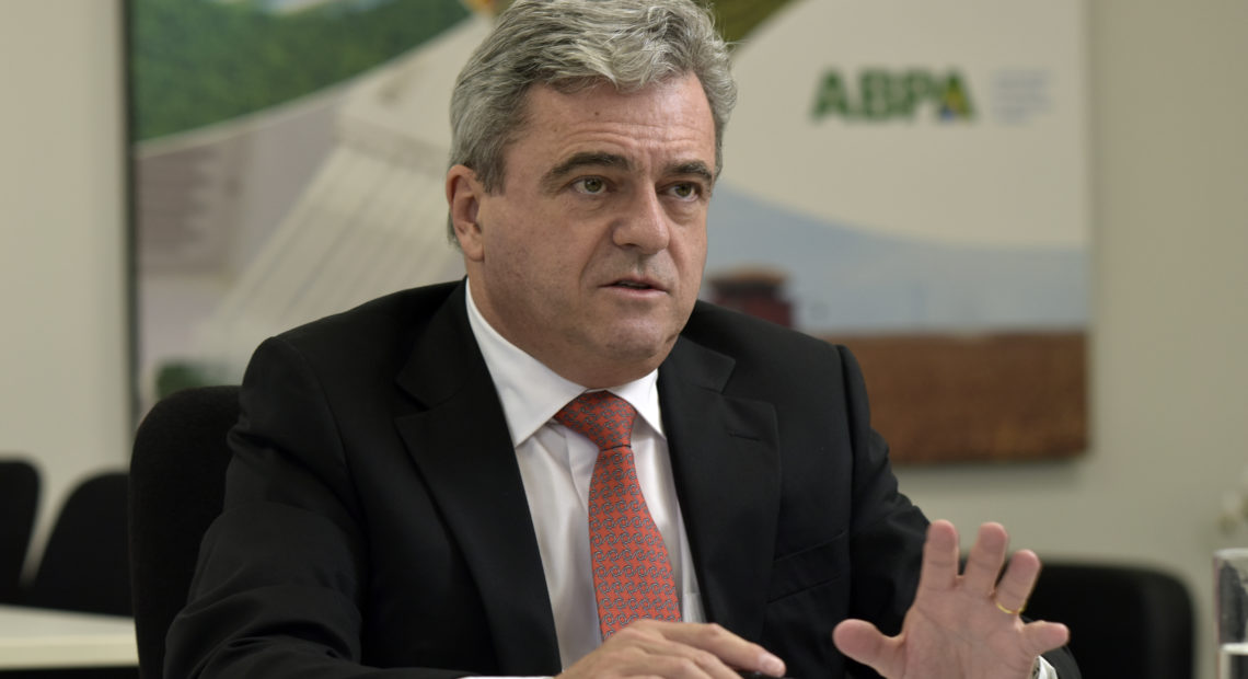 Exportação de frango aos Emirados subiu 66% no 1º semestre