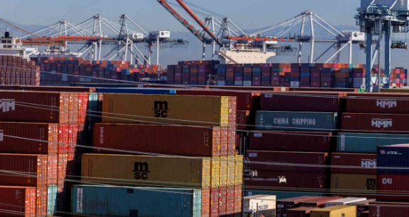 Déficit comercial dos EUA diminui em maio com exportações em máxima recorde