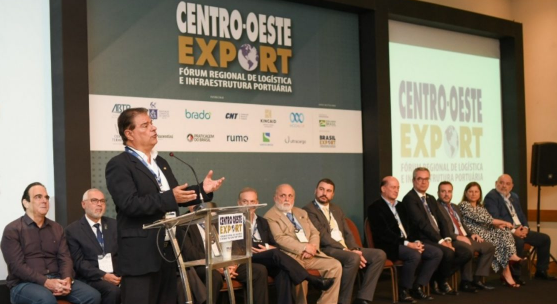 Corredor Bioceânico vai impulsionar a economia do Centro-Oeste, diz senador