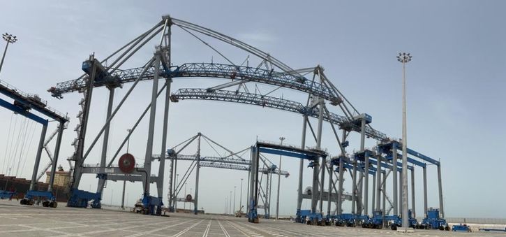 Omã moderniza Porto de Duqm