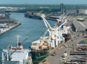 Porto de Houston registra aumento de 24% na movimentação de cargas durante o primeiro semestre de 2022