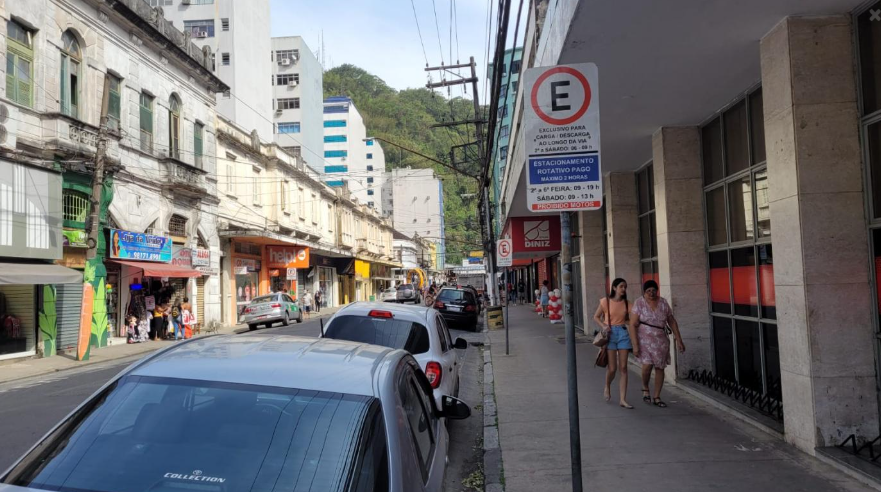 Santos acaba com cobrança de Zona Azul na Região Central aos sábados