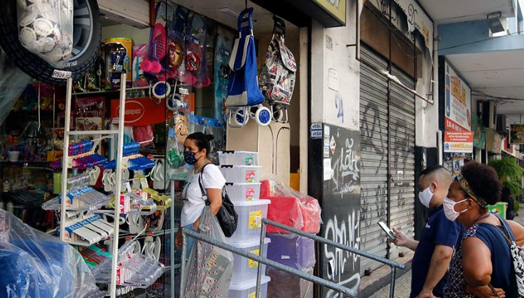 PIB pode crescer 2% este ano, mas 2023 terá desaceleração, diz IFI