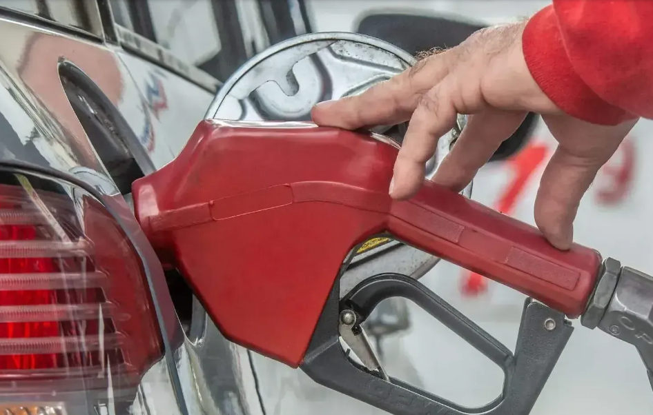Petrobras vê mais margem para baixar gasolina do que diesel