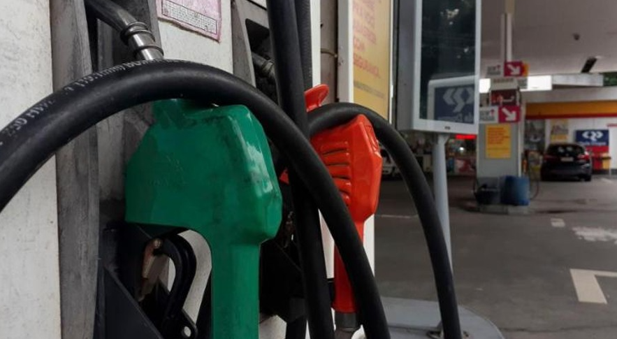 Governo de SP assina decreto que beneficia produtores e distribuidores de etanol