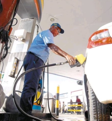 Estatal reduz litro da gasolina em R$0,25