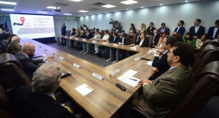 Suape oficializa novo terminal da Maersk com investimento de R$ 2,6 bi
