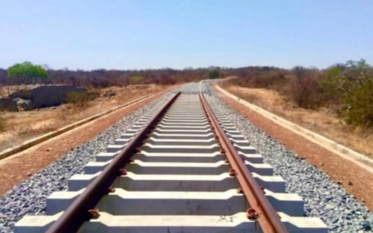 Governo assina criação da Infra SA