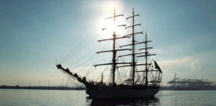 Cisne Branco chega hoje a Santos