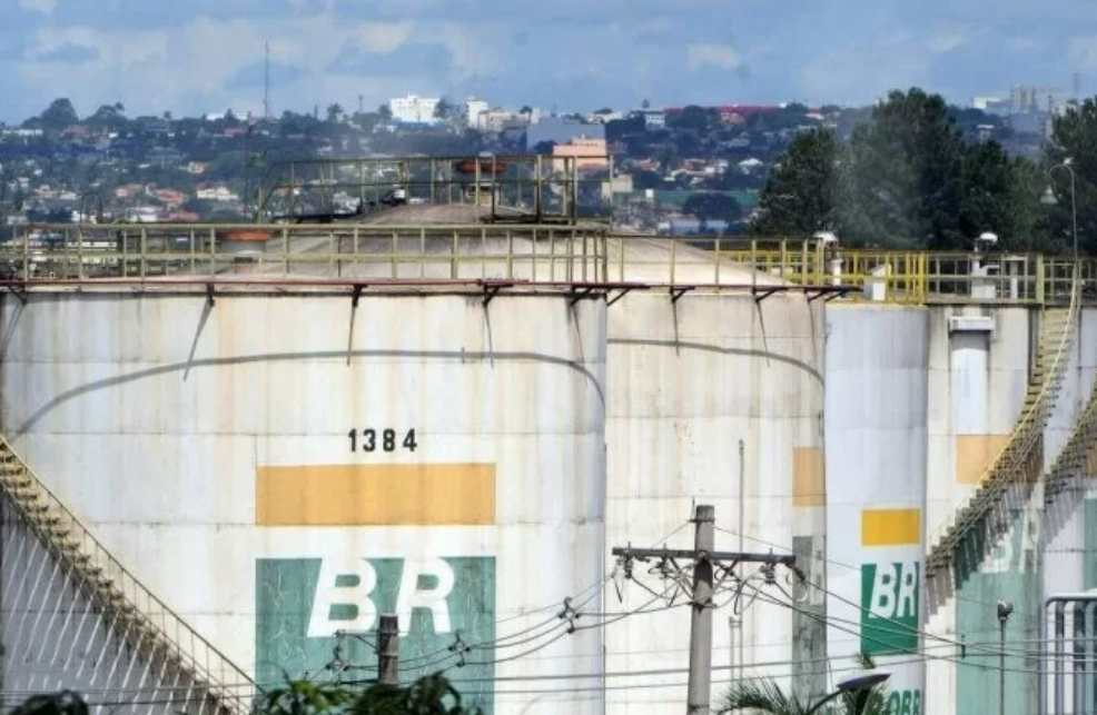 Associação de importadores de combustíveis prevê altas no diesel e gasolina