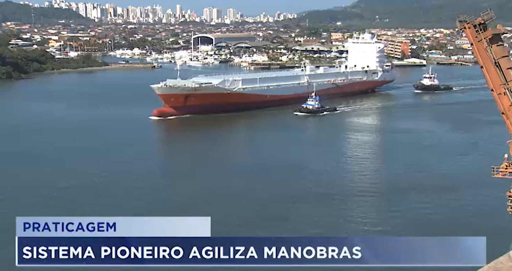 Manobras de navios no Porto de Santos