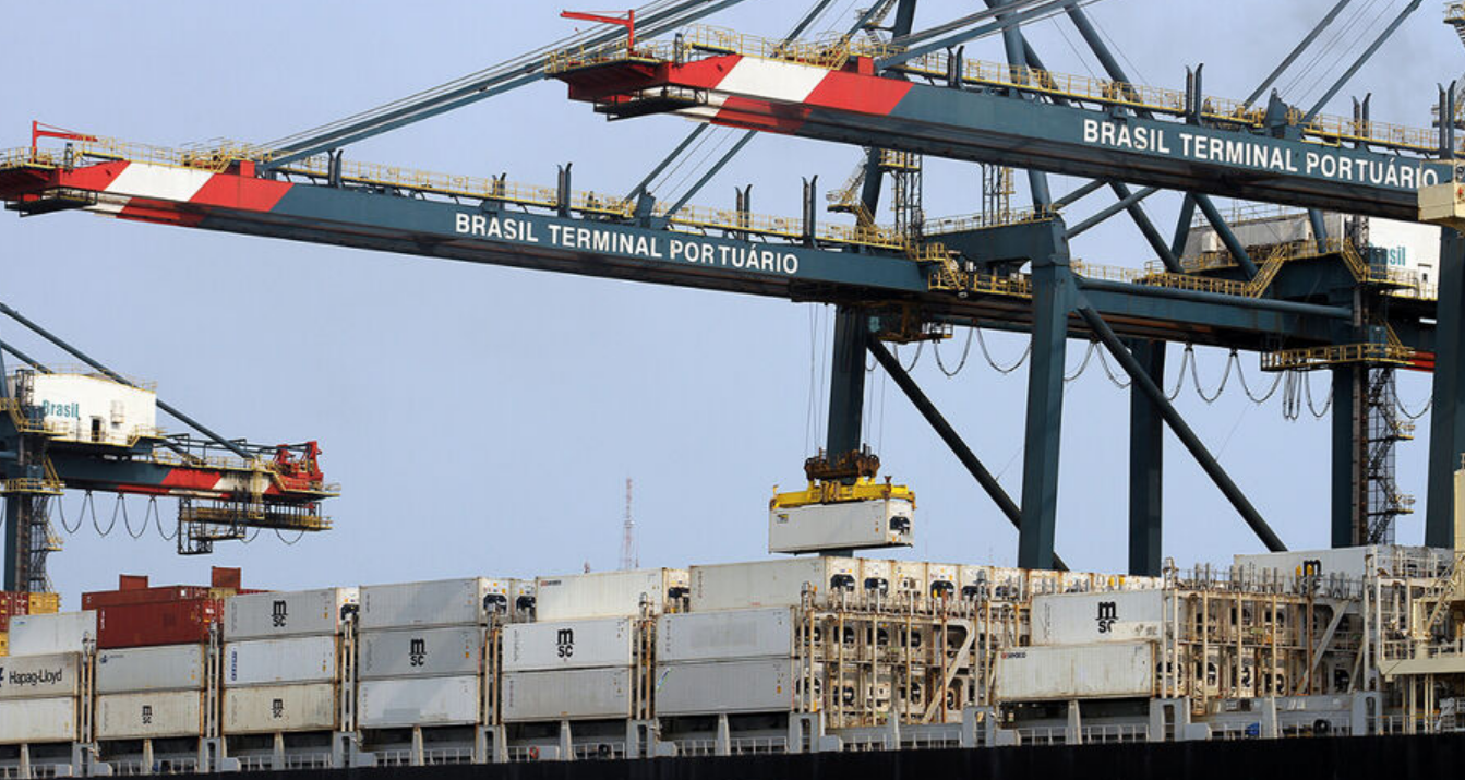 Recorde de movimentação no Porto de Santos impulsiona setor de logística