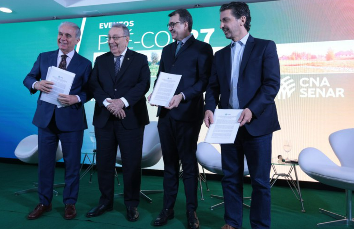 Governo Federal recebe documento com propostas do setor agropecuário para COP27