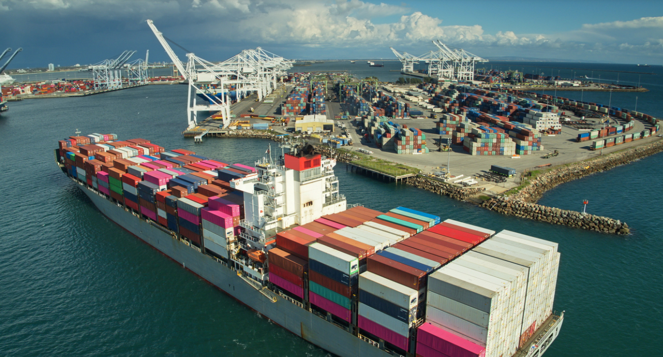 Porto de Long Beach recebe incentivo verde de US$ 30 milhões