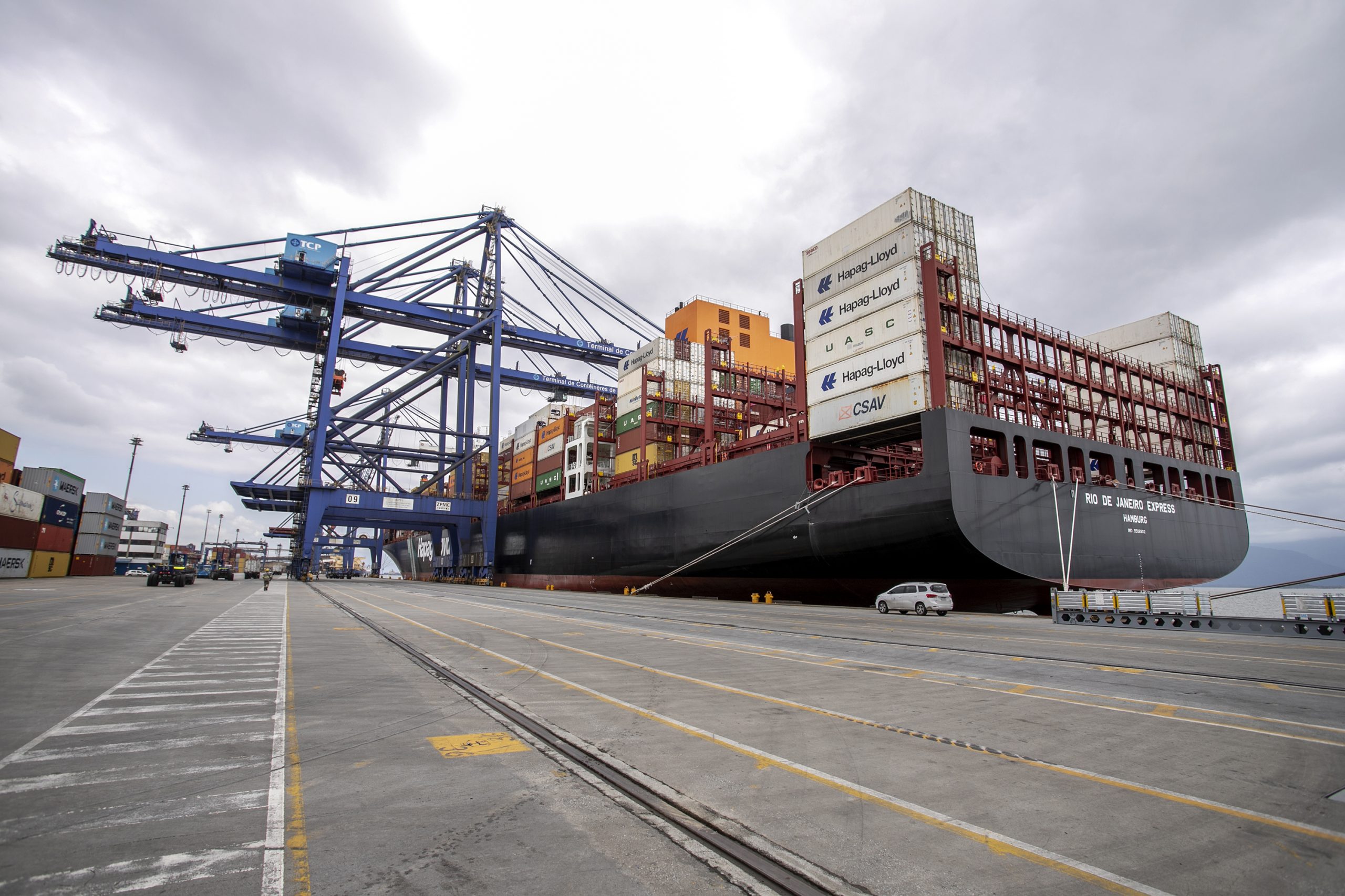 Porto de Paranaguá lidera movimentação do complexo soja