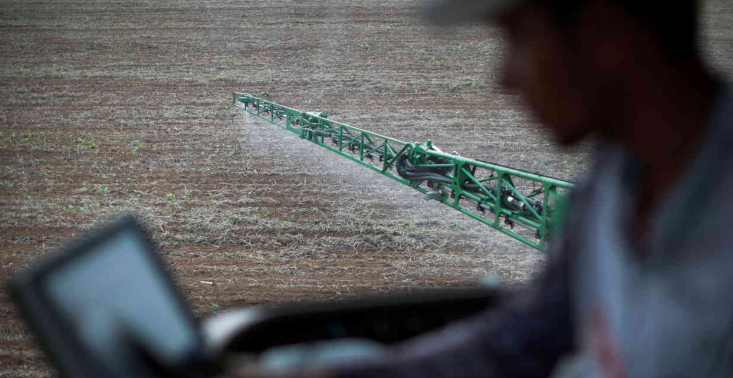 CNA projeta alta de até 2,5% do PIB agro do Brasil em 2023 após queda em 2022