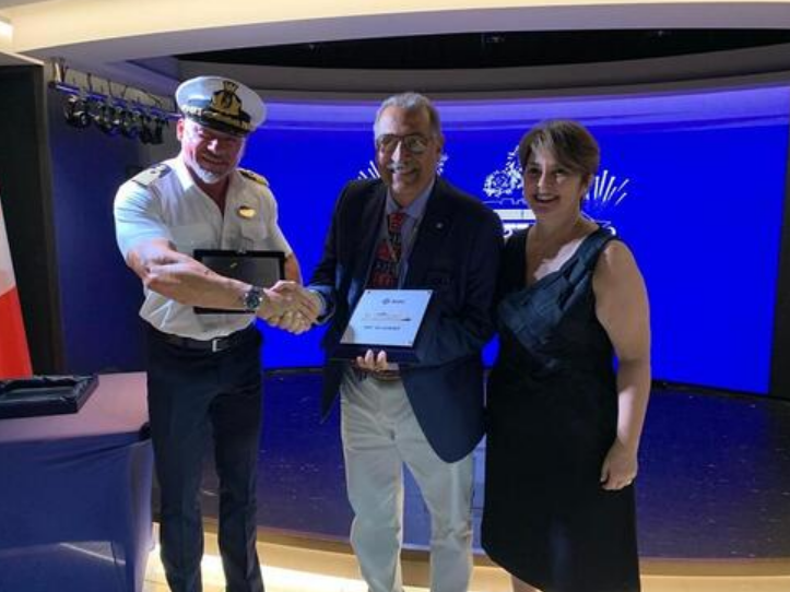 CODEBA realiza troca de placas em cerimônia de recepção ao MSC Seashore