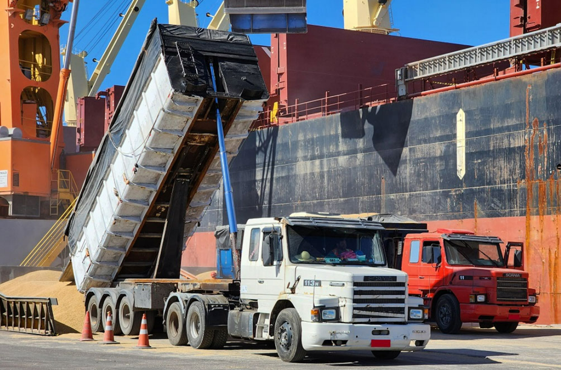 Portos do Rio Grande movimentam 35,8 milhões de toneladas de janeiro a novembro