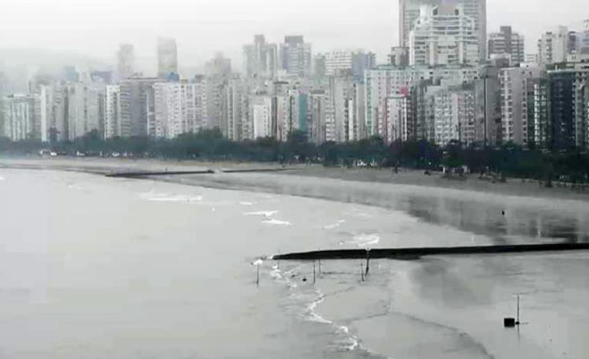 Santos alerta para previsão de chuva intensa até quinta-feira