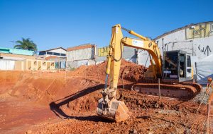 Tarcísio de Freitas pede apoio do governo federal para obras de mobilidade em SP