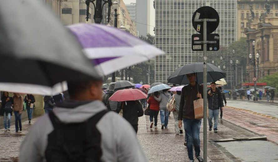 Defesa Civil de São Paulo alerta para chuvas intensas até sexta-feira
