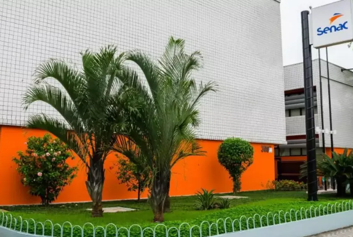Senac oferece 1.400 bolsas de estudo totalmente gratuitas na Baixada Santista em 2023