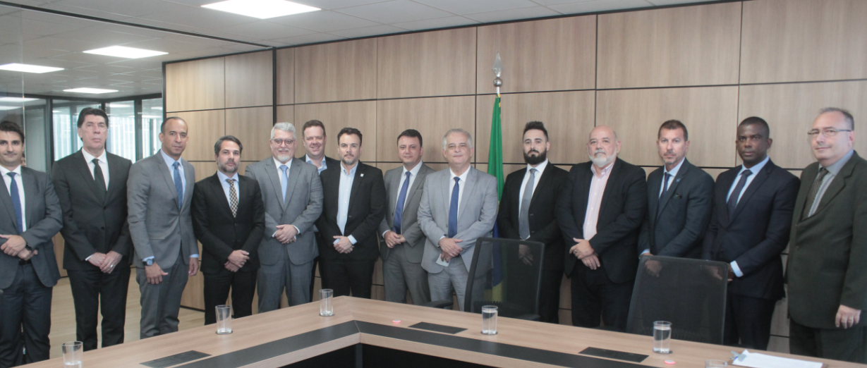 ACS participa de reunião com o Ministro de Portos e Aeroportos