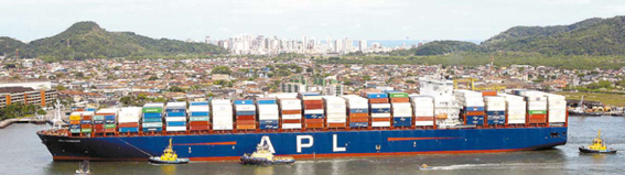 Meganavios consolidam Santos como hub port