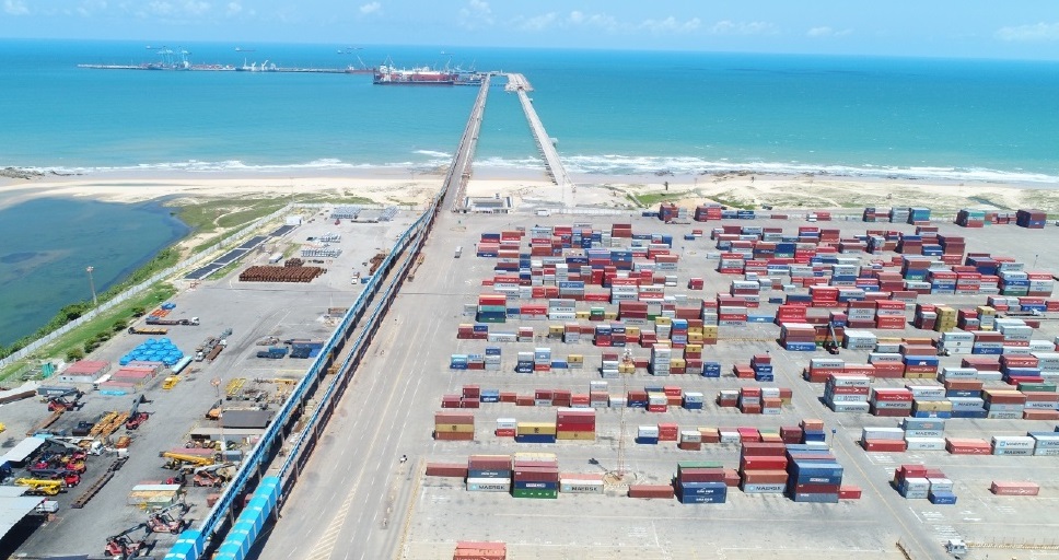 Governador do Ceará anuncia US$ 40 milhões para ampliação do Porto do Pecém