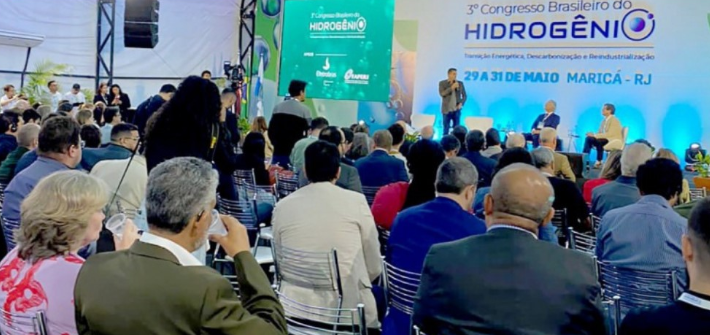 Porto de Suape apresenta projeto TecHub H2V em congresso no Rio de Janeiro